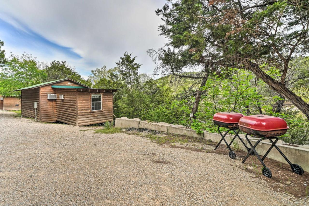 Cozy Davis Cabin With Deck - Nestled By Honey Creek! Екстер'єр фото